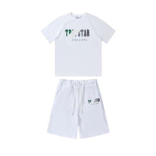 IRONGATE IT'S A SECRET SHORTS SET – WEISS